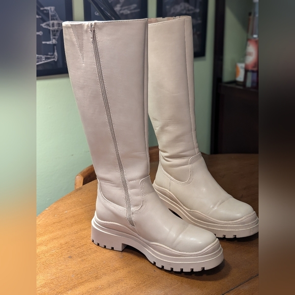 Beautiful cream modern knee high boots | Vero Moda Era Boots | size 39/8 - Picture 4 of 9